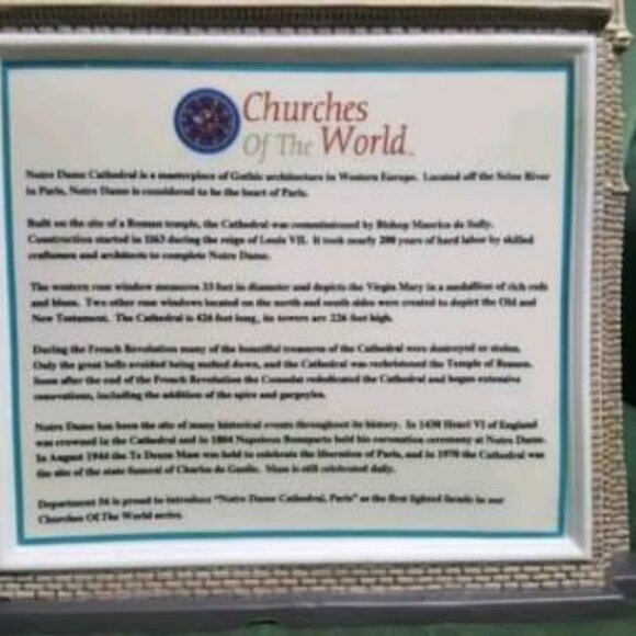 Department 56 Notre Dame Paris (retired) - Picture 4 of 5